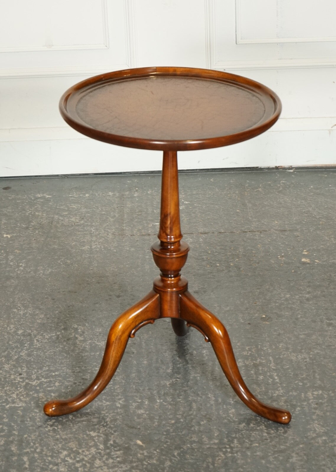 VINTAGE THEODORE ALEXANDER BROWN LEATHER TOP SIDE END WINE TABLE