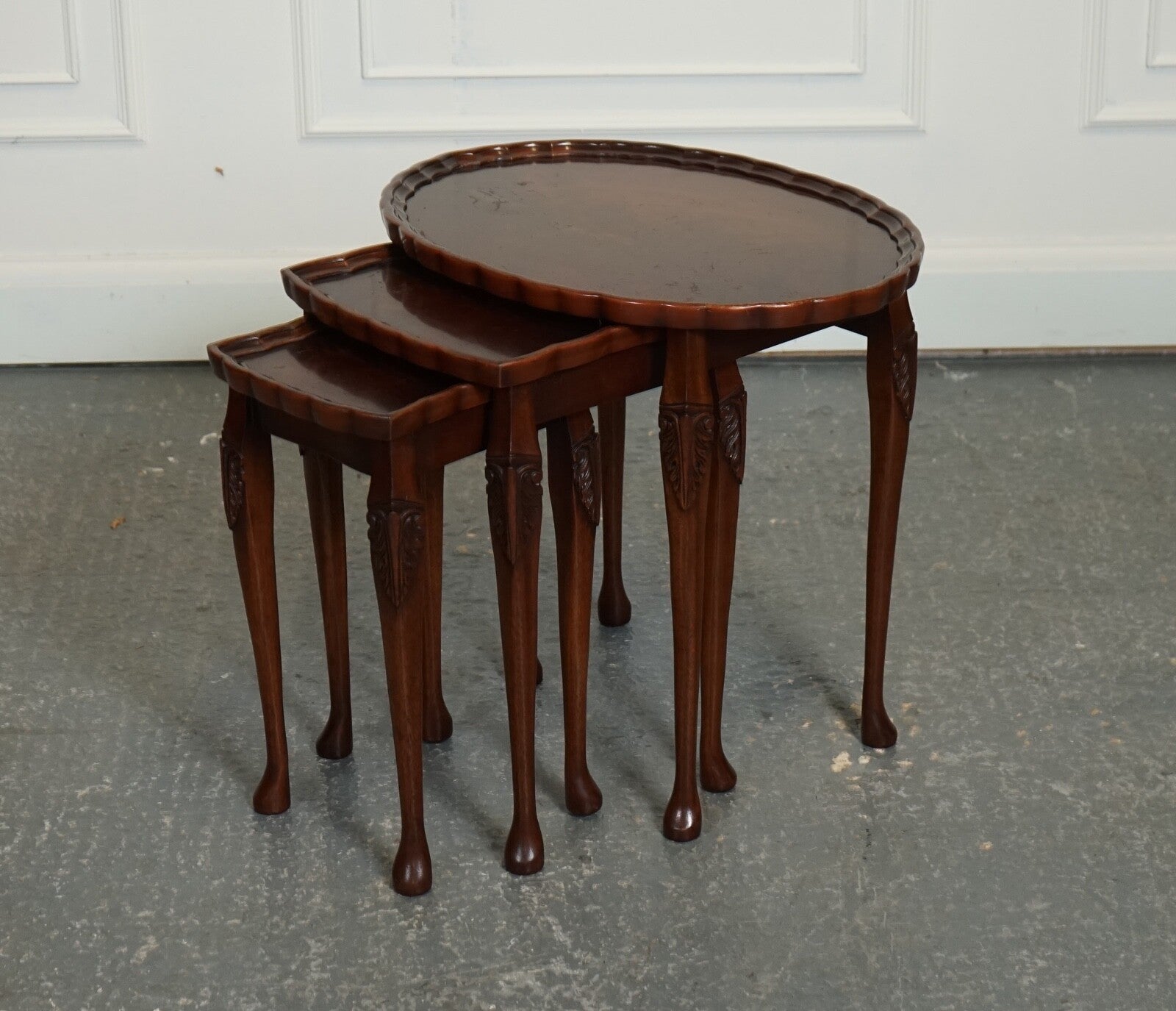 VINTAGE BEVAN FUNNEL NEST OF TABLES WITH PIE CRUST TOP J1