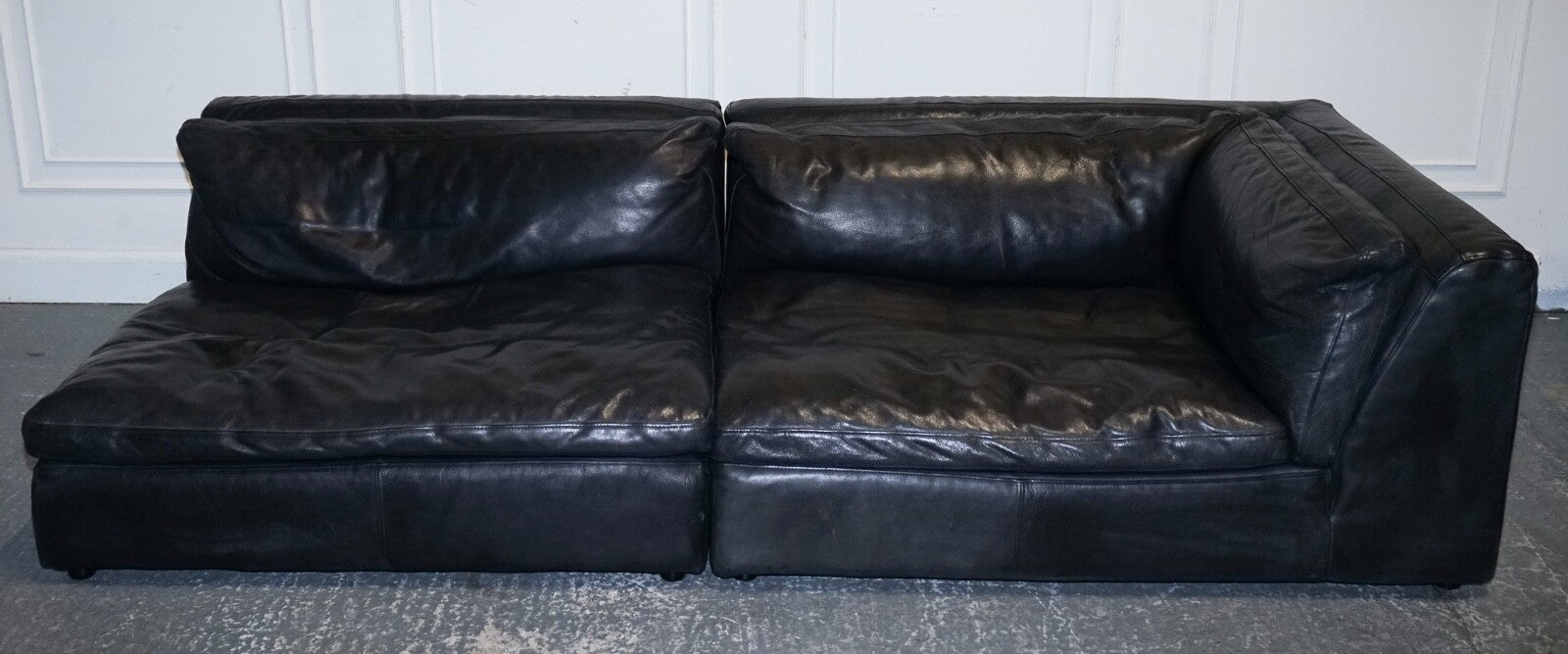TIMOTHY OULTON ZENNA SECTIONAL GREY LEATHER SOFA FEATHER FILLED CUSHION RRP £10K