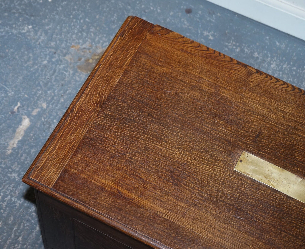 LARGE RARE  VICTORIAN ANTIQUE MILITARY CAMPAIGN SPECIMEN TRUNK OR LETTERS TRUNK