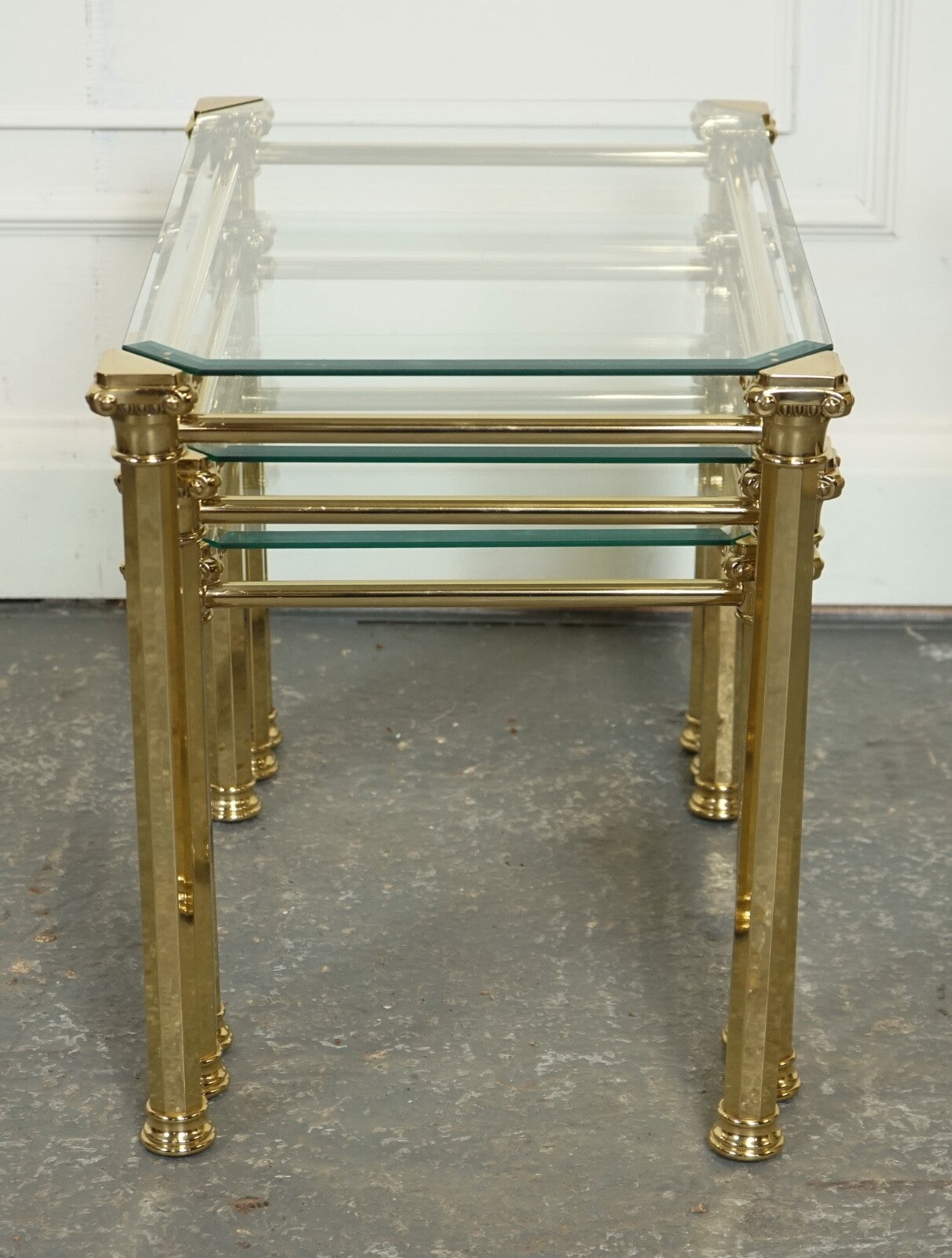SET OF 1970'S HOLLYWOOD REGENCY GOLDEN BRASS GLASS NEST OF TABLES SIDE TABLE  J1