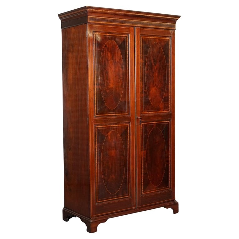 EDWARDIAN FLAMED HARDWOOD SHERATON REVIVAL DOUBLE WARDROBE J1
