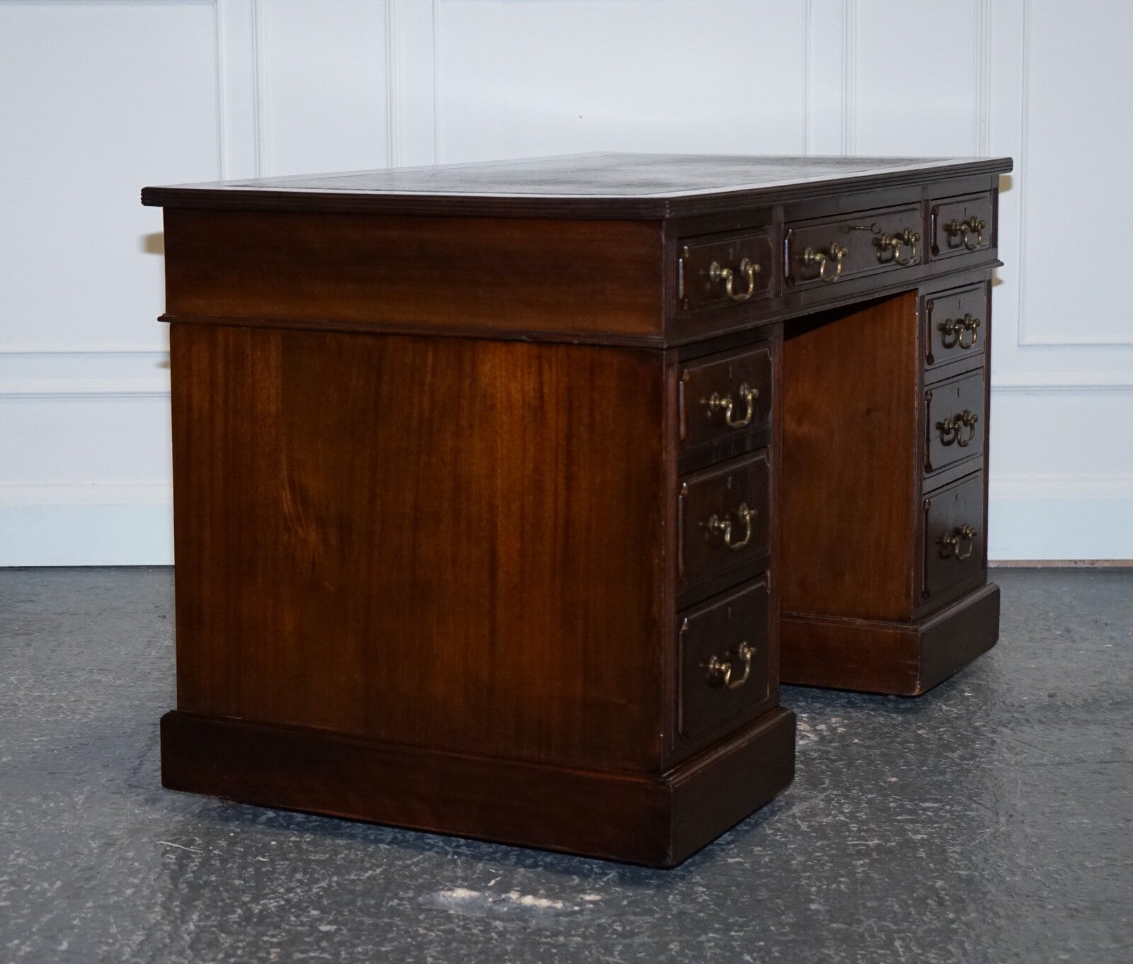 EDWARDIAN MAPLE & CO PEDESTAL WRITING DESK DISTRESSED BROWN EMBOSSED LEATHER