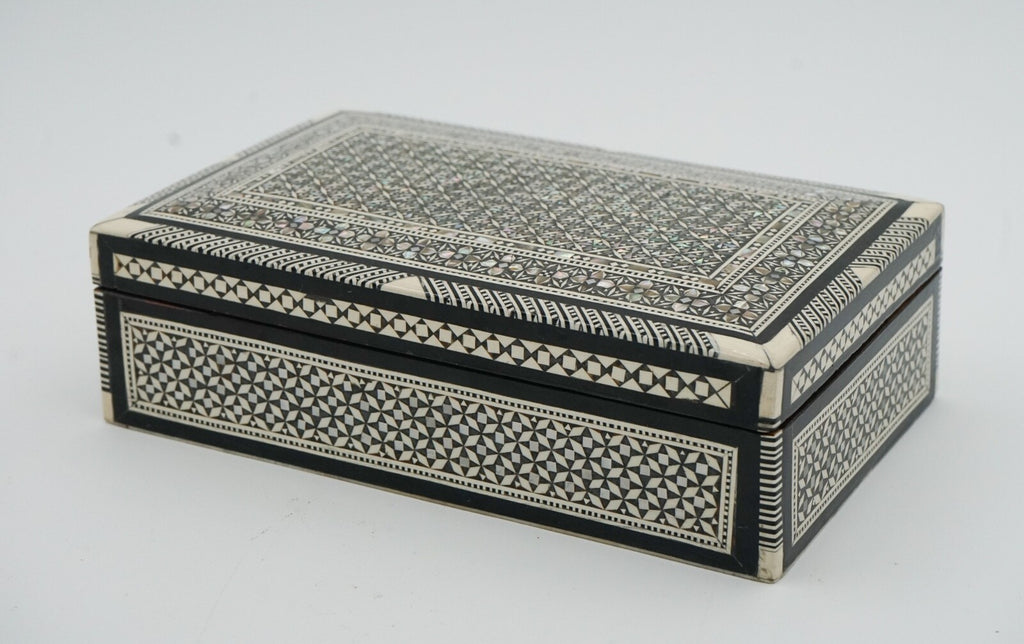 MOORISH MICRO MOSAIC INLAID MOTHER OF PEARL TRINKET JEWELLERY STORAGE BOX
