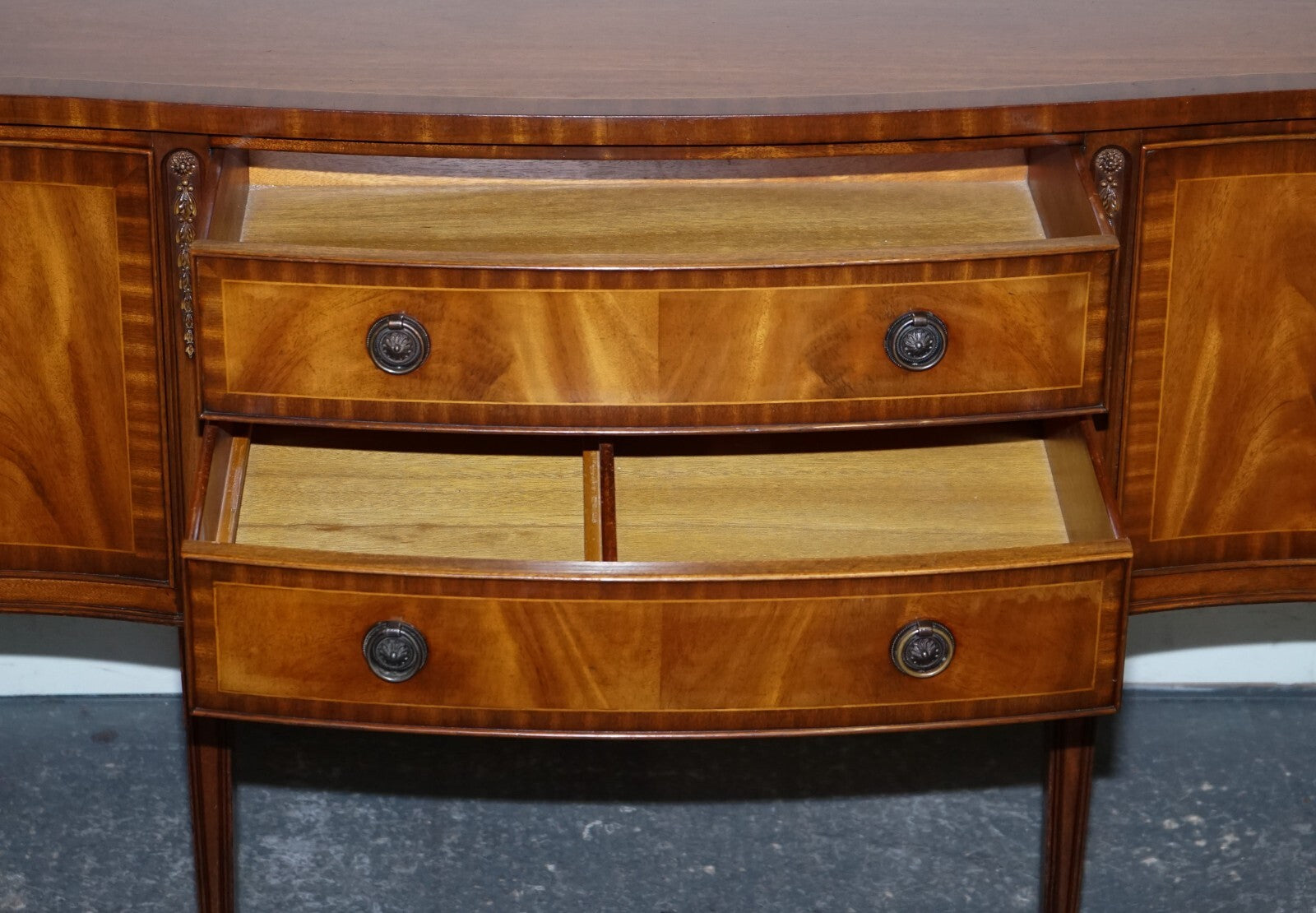 VINTAGE EDWARDIAN STYLE HARDWOOD SIDEBOARD MADE BY JAYCEE FURNITURE