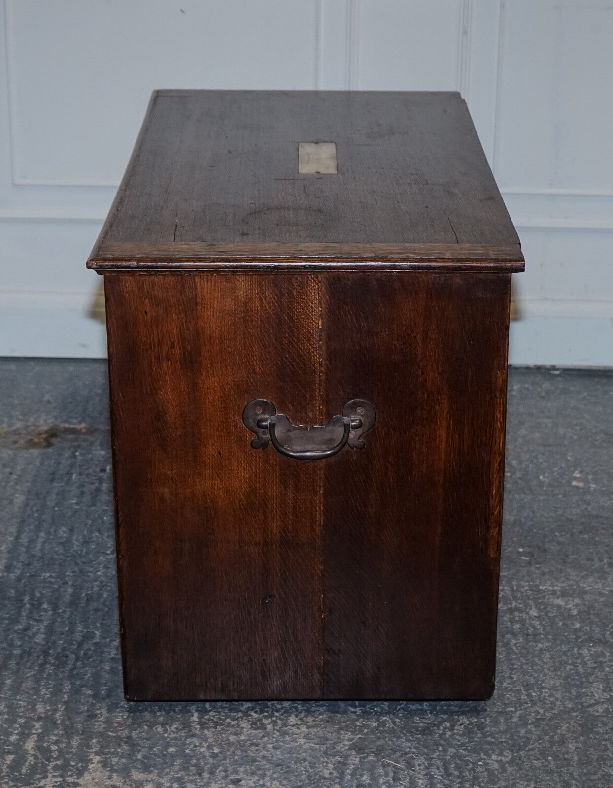 LARGE RARE  VICTORIAN ANTIQUE MILITARY CAMPAIGN SPECIMEN TRUNK OR LETTERS TRUNK