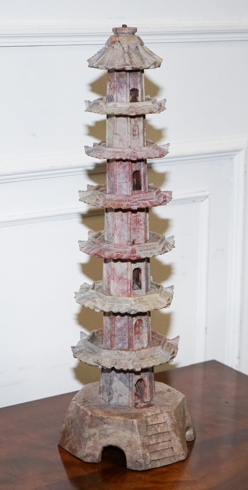 ANTIQUE 19TH CENTURY ORIENTAL CARVED SOAPSTONE PAGODA VERY DECORATIVE
