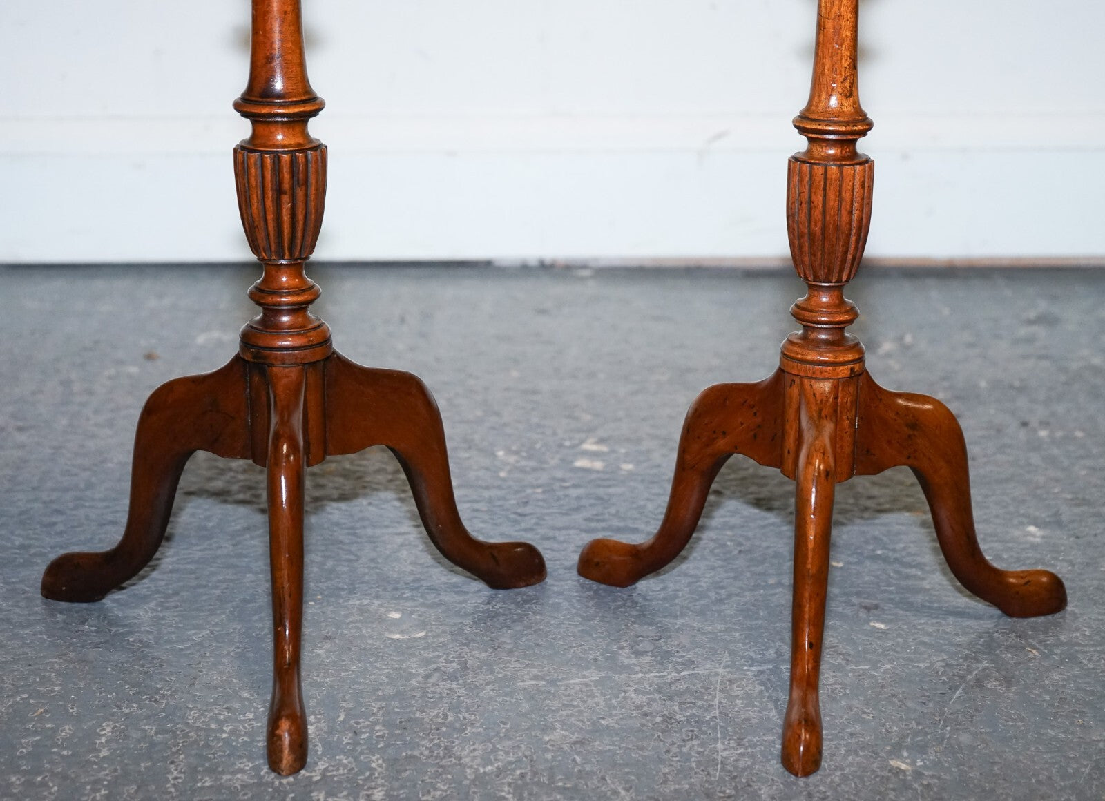ANTIQUE 1920's MATCHED BROWN LEATHER TOP PAIR OF WINE END SIDE TABLE TRIPOD BASE