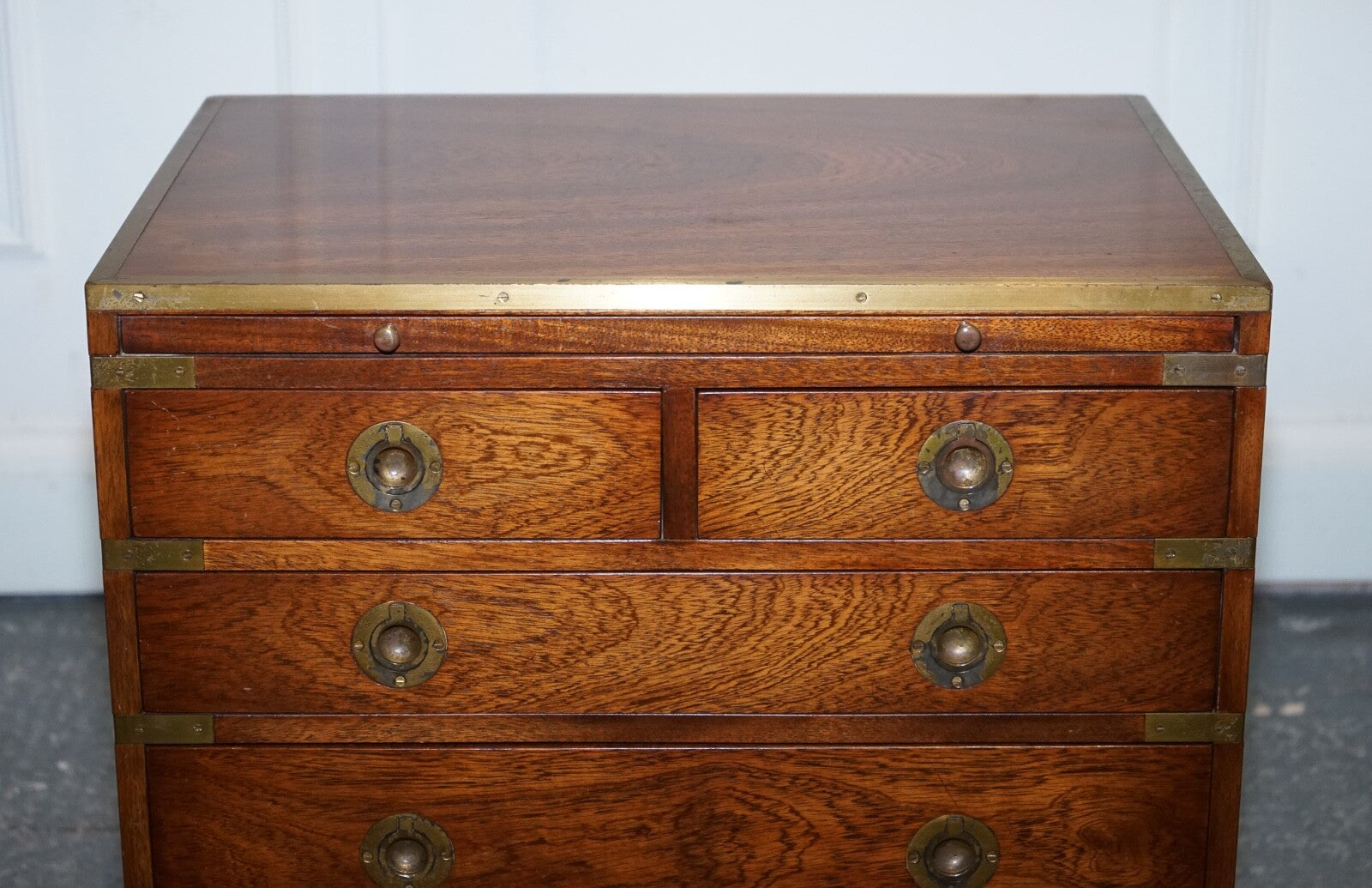 MILITARY CAMPAIGN SMALL CHEST OF DRAWERS SIDE TABLE WITH LEATHER SLIDE OUT TRAY