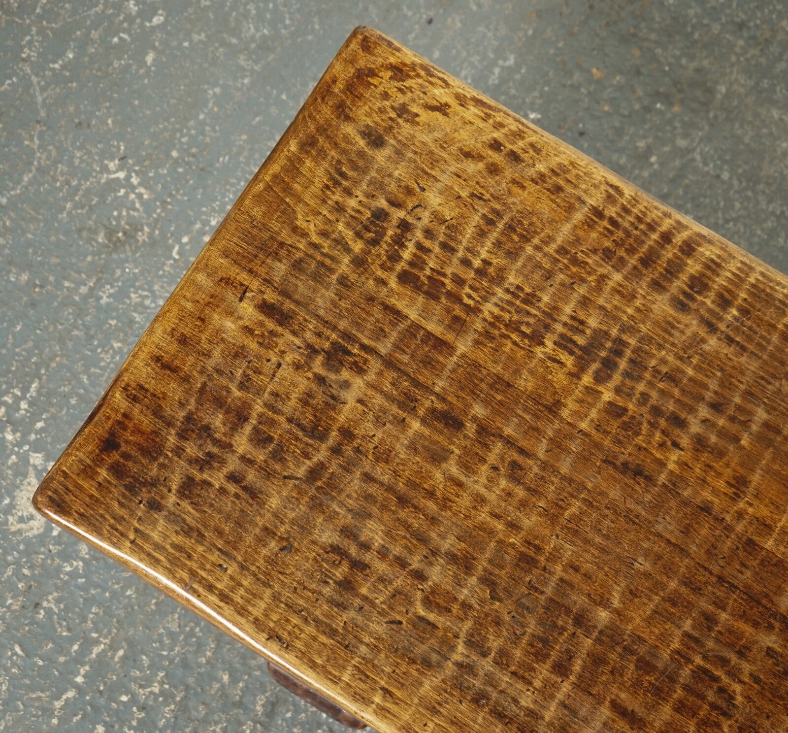 VINTAGE REFECTORY ROBERT MOUSEMAN THOMPSON STYLE DAZED OAK COFFEE TABLE J1