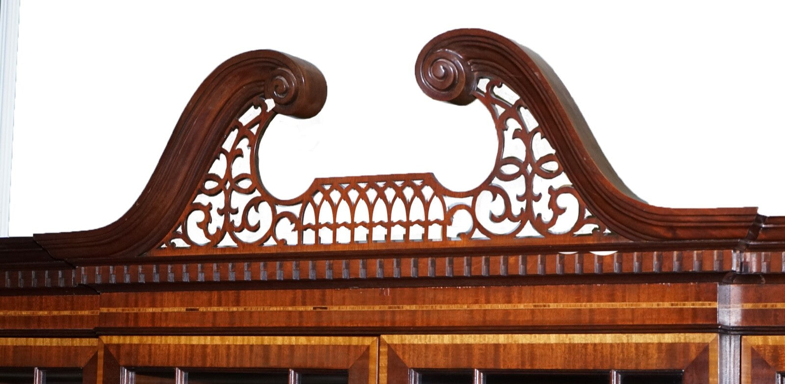 LARGE GEORGIAN STYLE MAHOGANY BREAKFRONT BOOKCASE COUNCILL FURNITURE