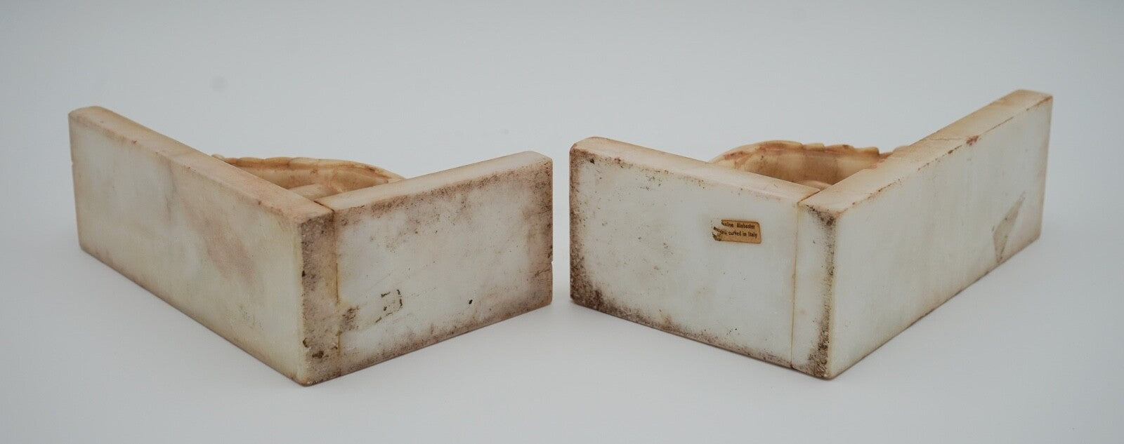 VINTAGE ITALIAN HAND CARVED ALABASTER DECORATIVE BOOK ENDS CIRCA 1960