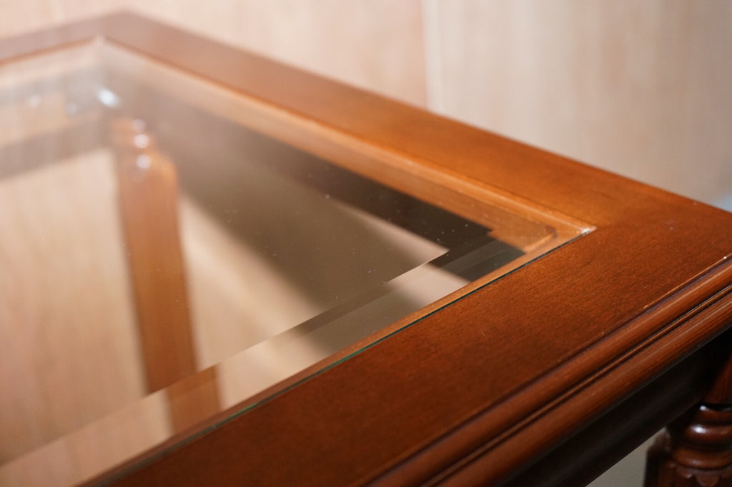 PAIR OF BEAUTIFUL WOODEN SIDE TABLES WITH GLASS TOP