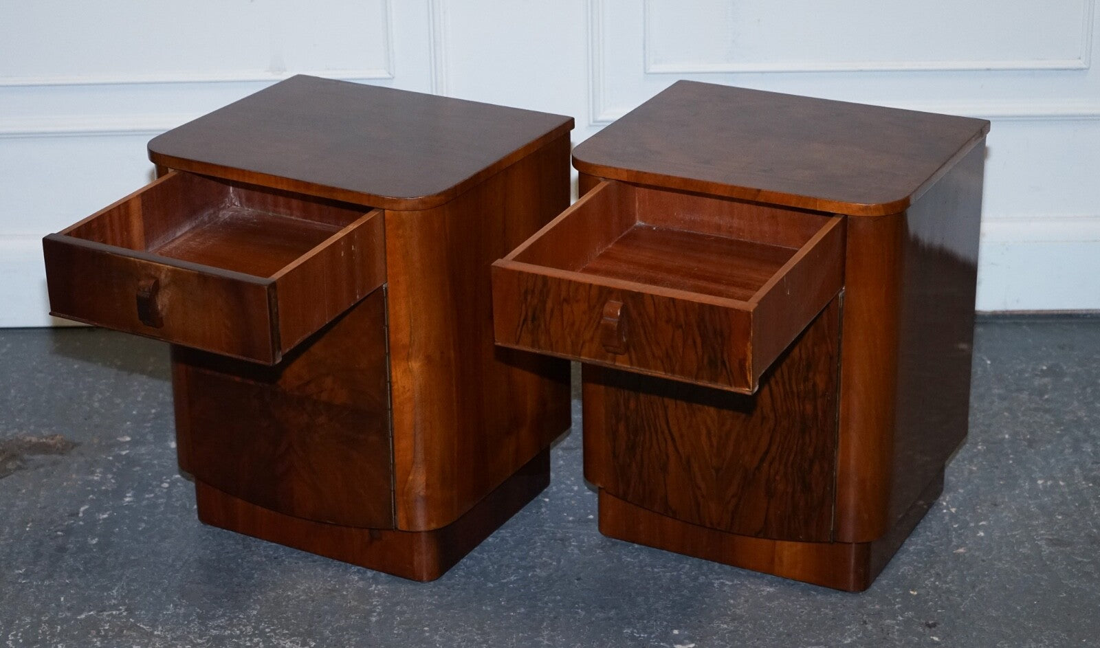 PAIR OF 1930'S ART DECO BURR WALNUT BEDSIDE TABLES NIGHTSTANDS DRAWER & CUPBOARD