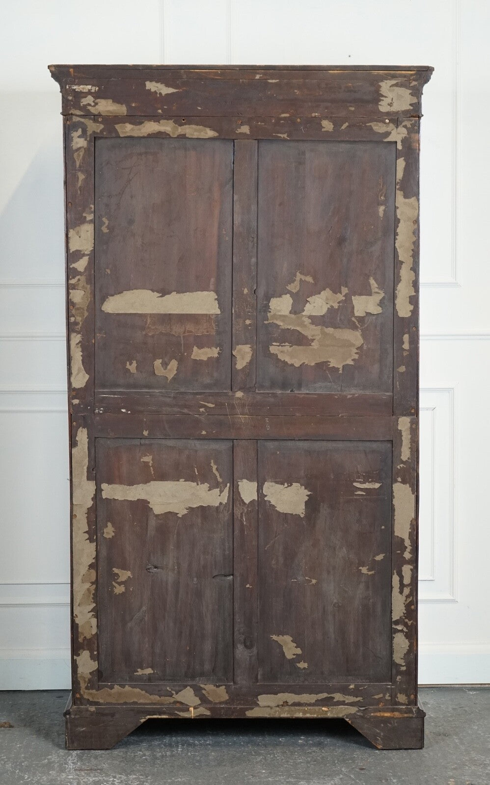 EDWARDIAN FLAMED HARDWOOD SHERATON REVIVAL DOUBLE WARDROBE J1