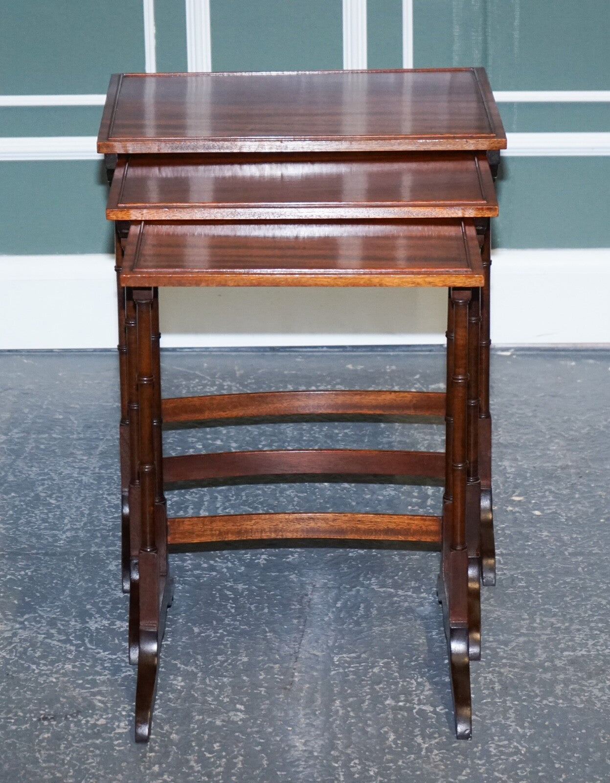 GEORGIAN NEST OF FOUR NESTING TABLES SIDE TABLES WITH BAMBOO LEGS