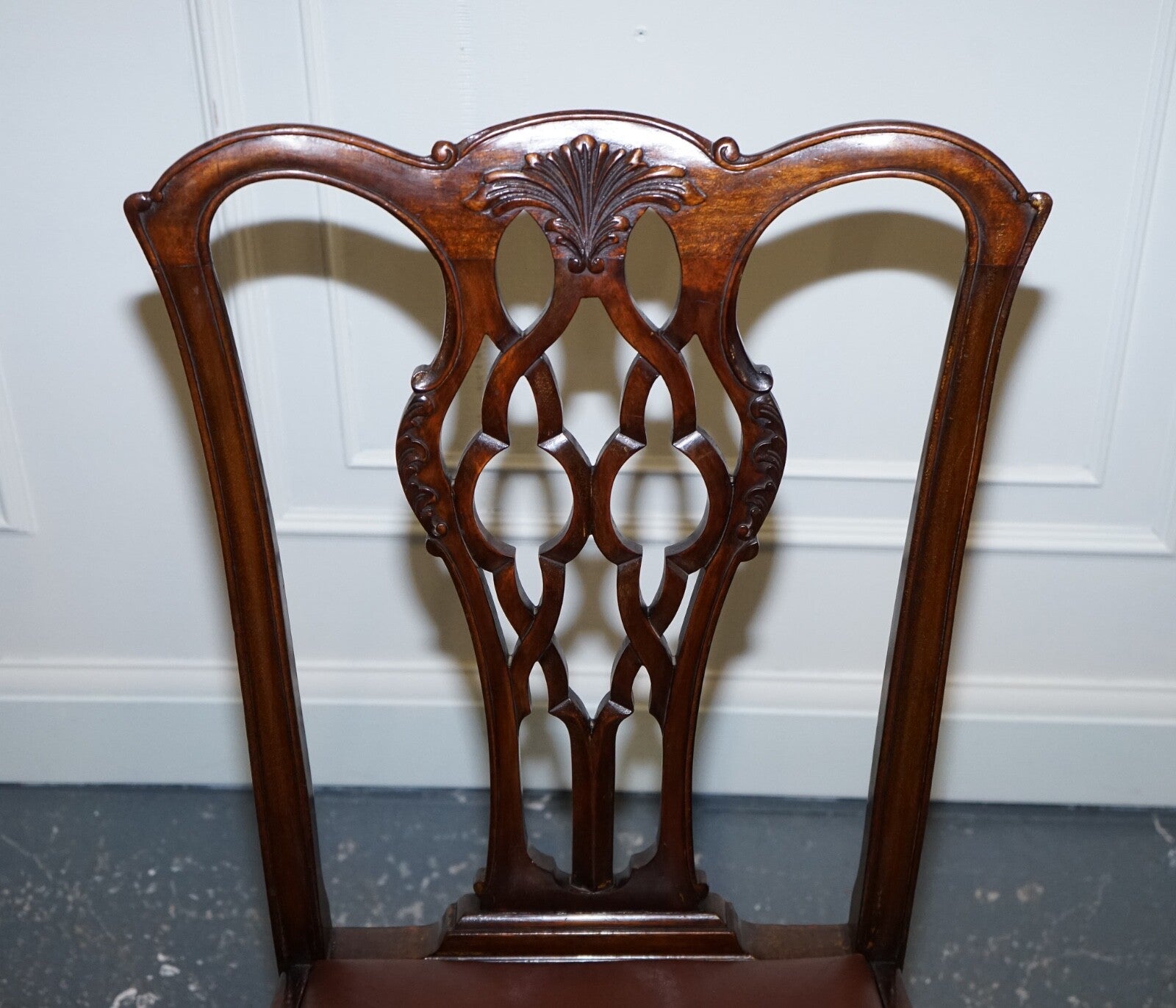JAMES PHILLIPS CHIPPENDALE STYLE CLAW & BALL SIDE DINING DESK LEATHER CHAIRS