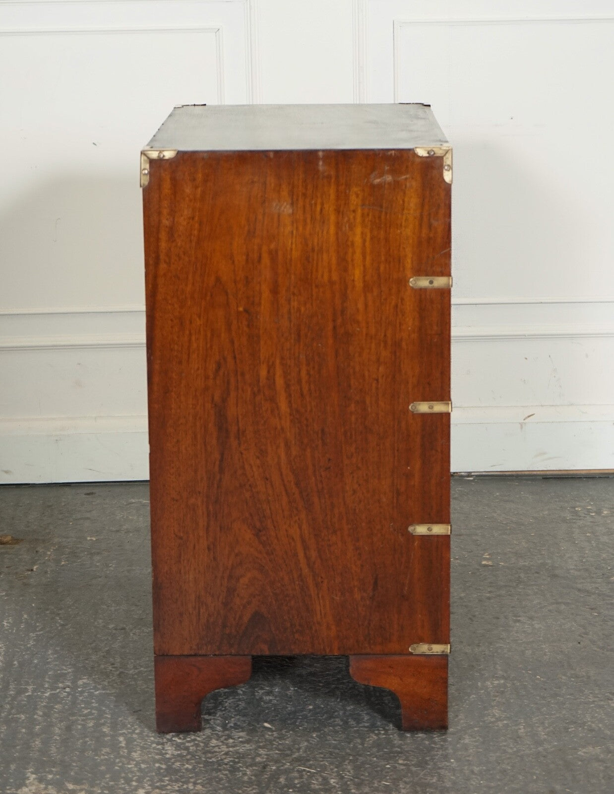 VINTAGE MILITARY CAMPAIGN SECRETAIRE CHEST OF DRAWERS WITH AGED GREEN LEATHER