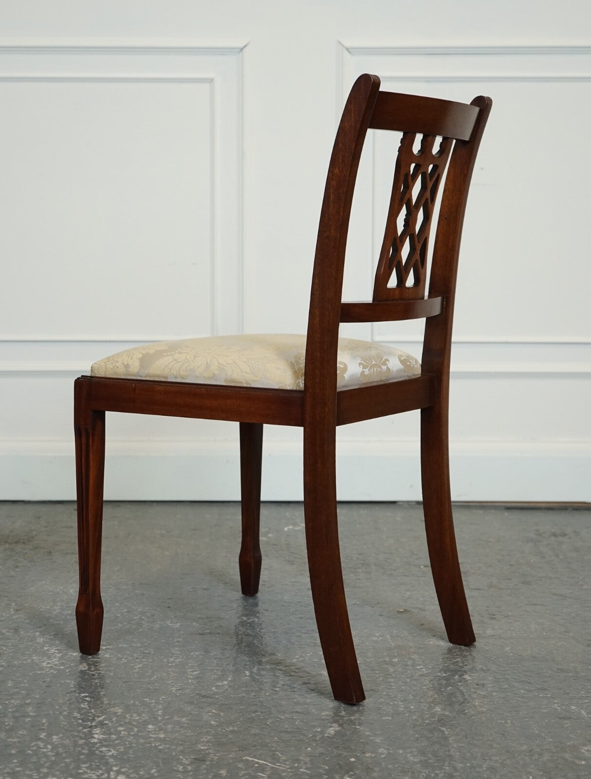 HEPPLEWHITE STYLE BEVAN FUNNELL SET 5 DINING CHAIRS CREAM UPHOLSTERED SEATS J1