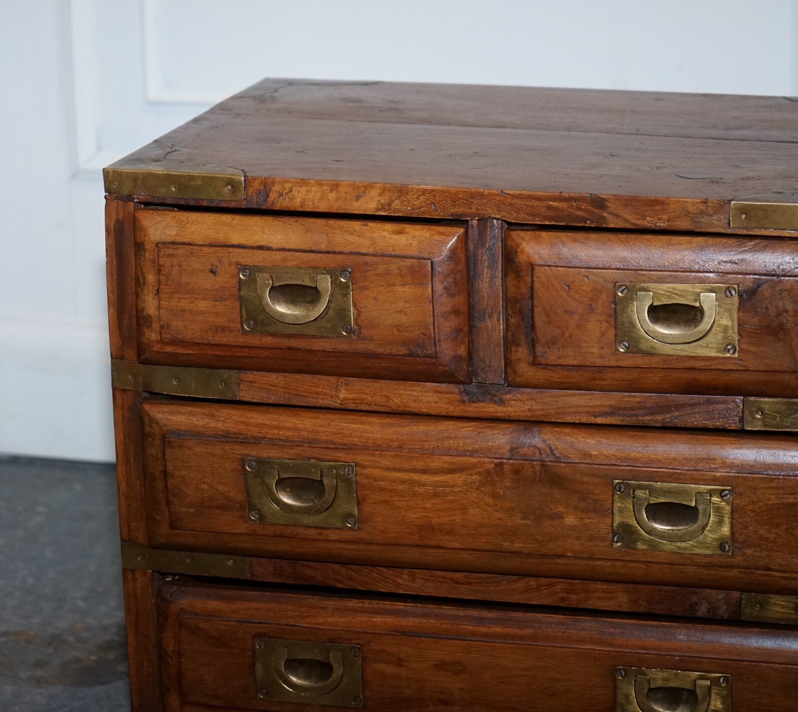 PAIR VINTAGE MILITARY CAMPAIGN BEDSIDE TABLES NIGHTSTANDS