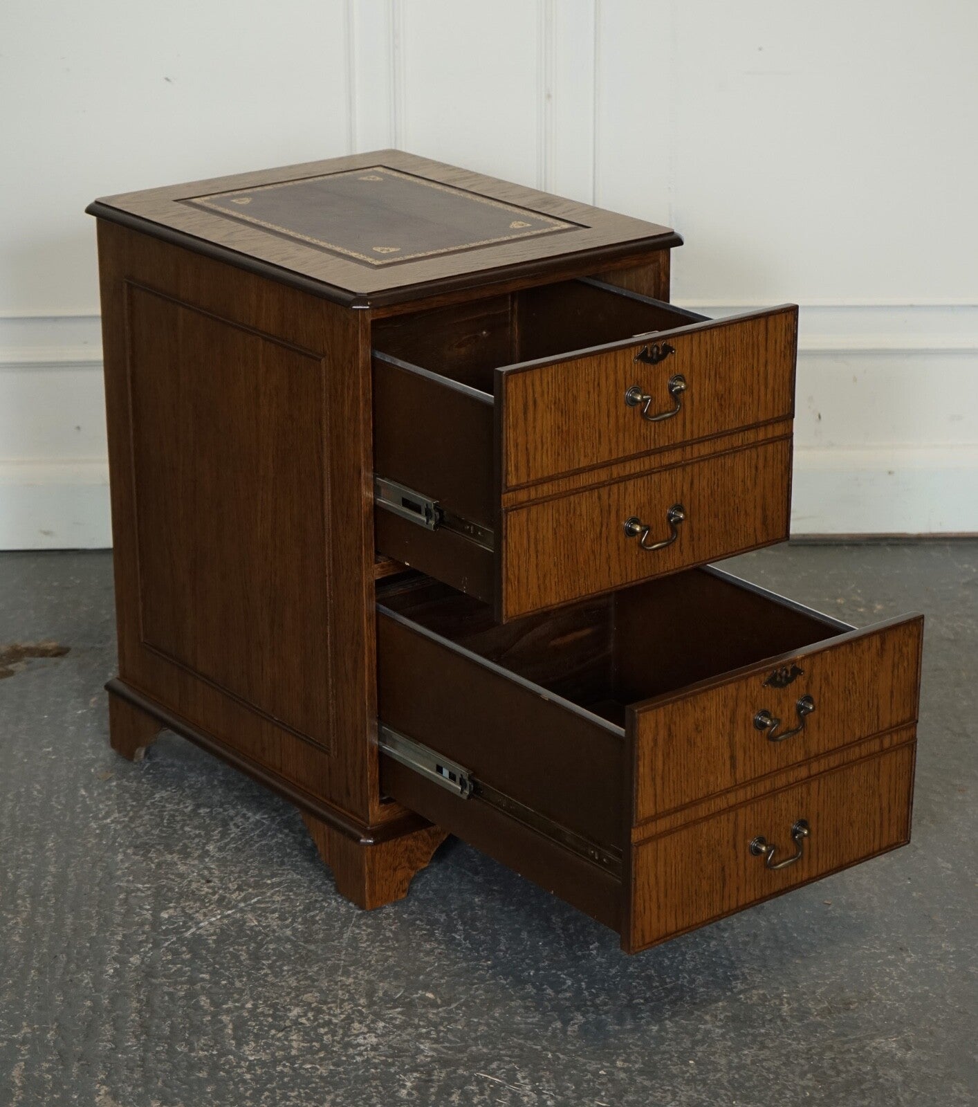 VINTAGE OAK OFFICE FILLING CABINET TWO DRAWERS BROWN LEATHER TOP PART OF SUITE