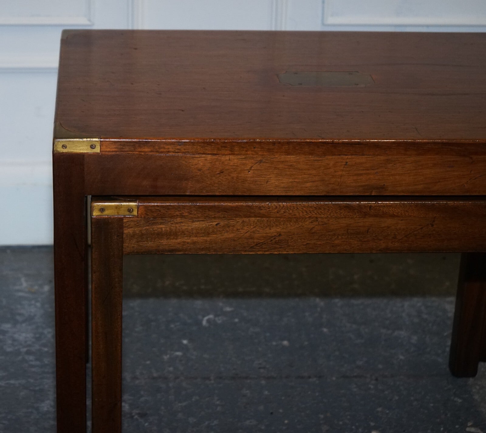 VINTAGE LONDON HARRODS KENNEDY MILITARY CAMPAIGN NEST OF TWO TABLES BRASS DETAIL