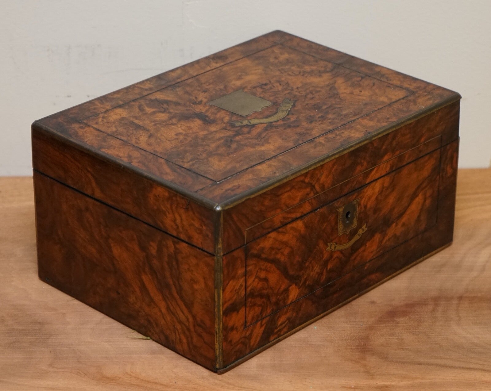 BEAUTIFUL SET OF VINTAGE BURR WALNUT SEWING STORAGE