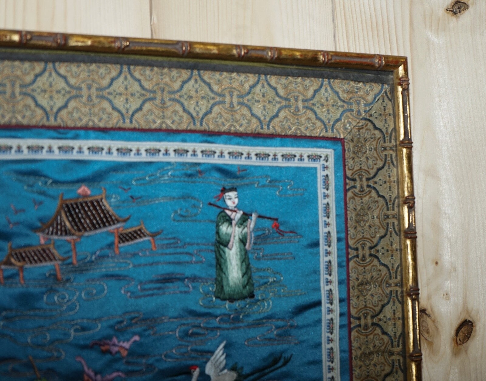VINTAGE CHINESE HAND EMBROIDERED SILK TAPESTRY PANEL IN FAUX GILT BAMBOO FRAME