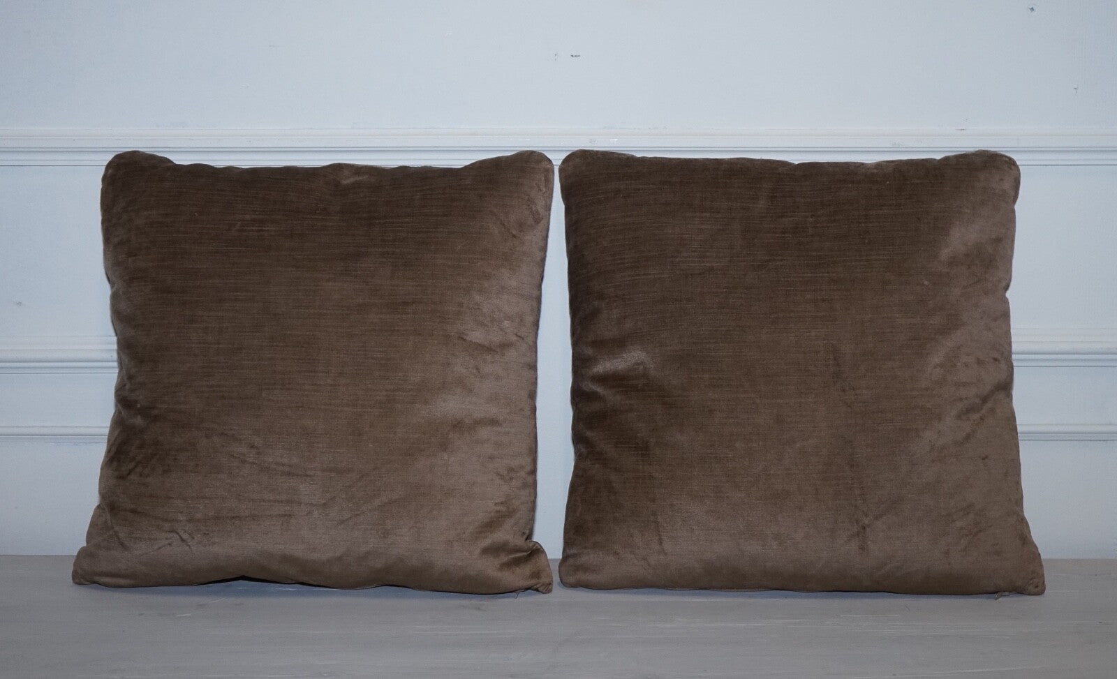 LOVELY VINTAGE PAIR OF BROWN FEATHER FILLED SCATTER CUSHIONS