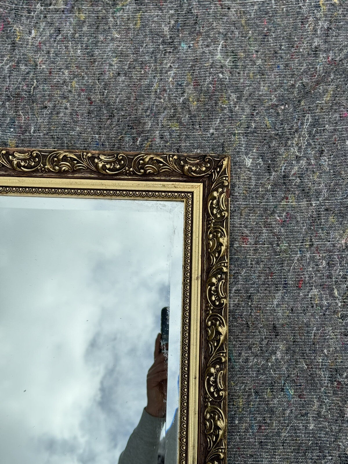 LARGE VINTAGE GOLD ORNATE BEVELLED MIRROR