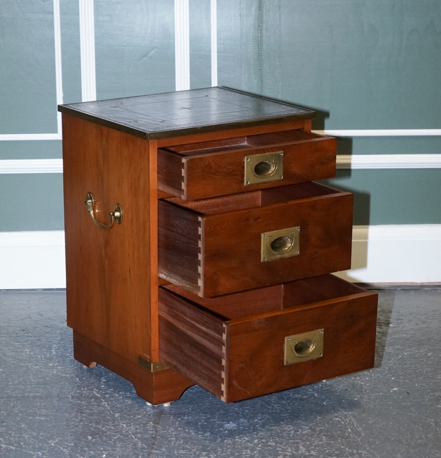MILITARY CAMPAIGN BEDSIDE NIGHTSTAND END TABLE GREEN LEATHER TOP
