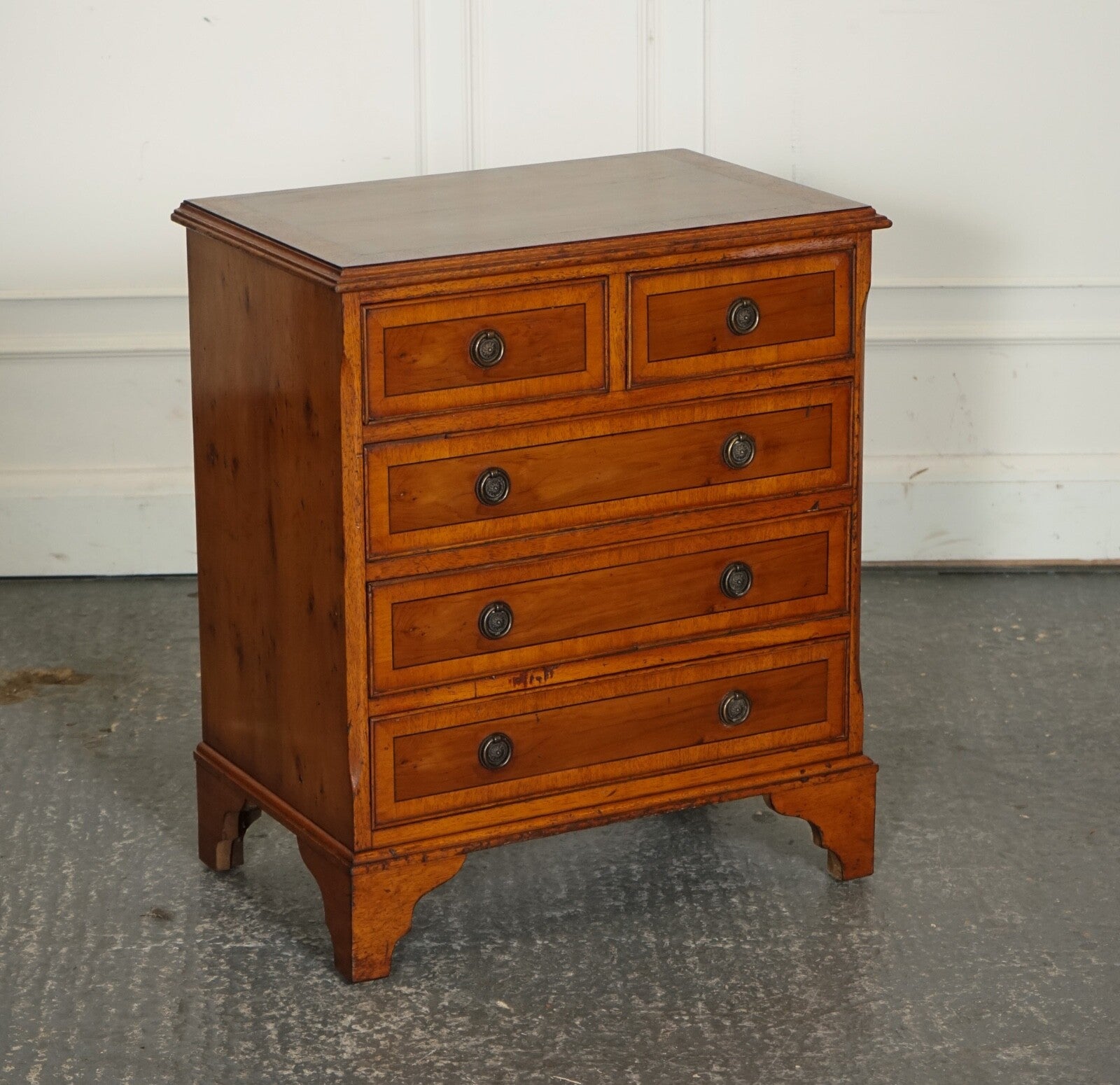 VINTAGE YEW WOOD CHEST OF DRAWERS WITH GEORGIAN STYLE HANDLES