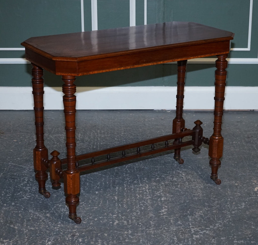 RESTORED VICTORiAN CARVED WALNUT WHATNOT CONSOLE TABLE