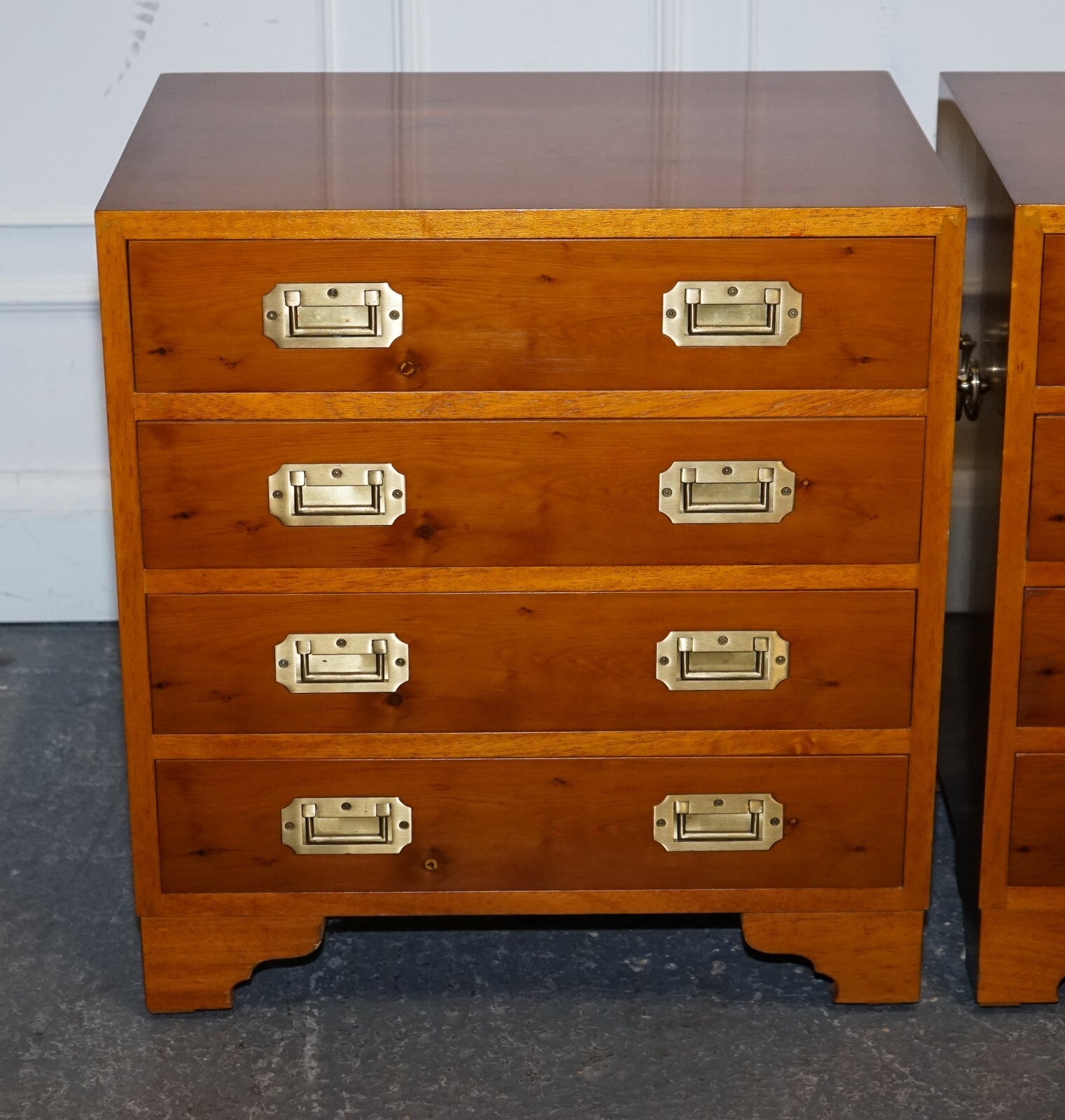 PAIR OF VINTAGE MILITARY CAMPAIGN YEW WOOD CHEST OF DRAWERS END TABLES