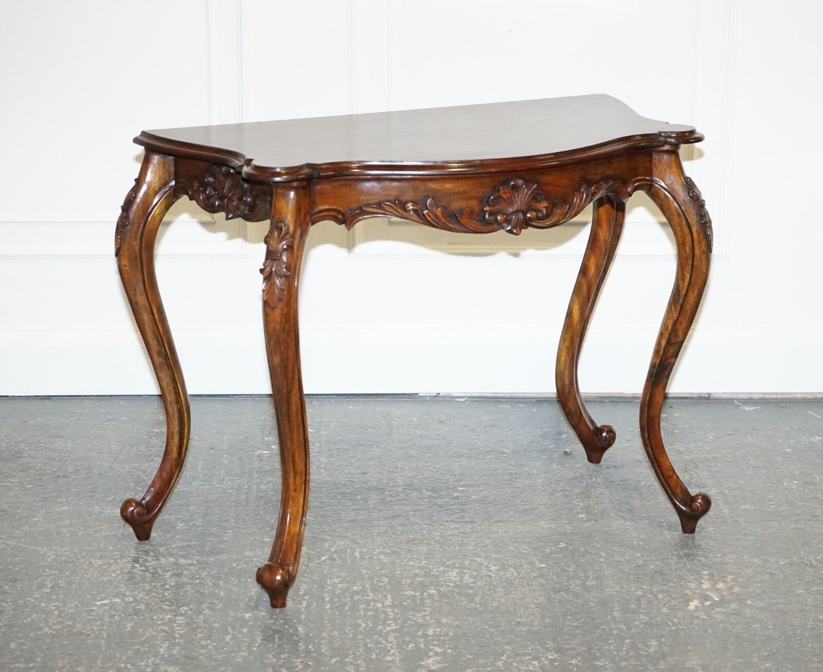LATE 19TH CENTURY CARVED FRENCH HALL STAND CONSOLE TABLE WITH CABRIOLE LEGS