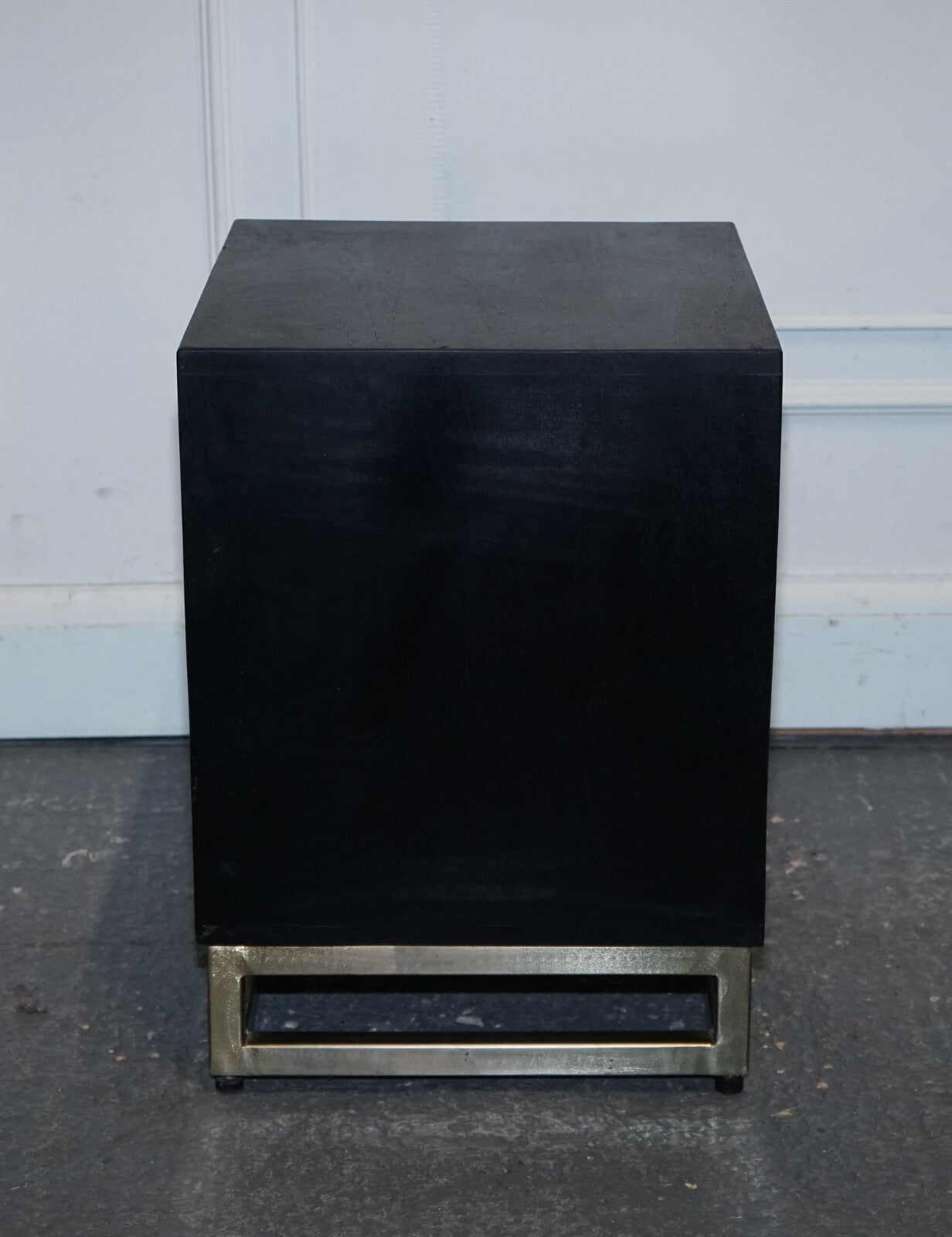 EX SHOWROOM ATKING AND THYME HEX BLACK AND GOLD BEDSIDE TABLE