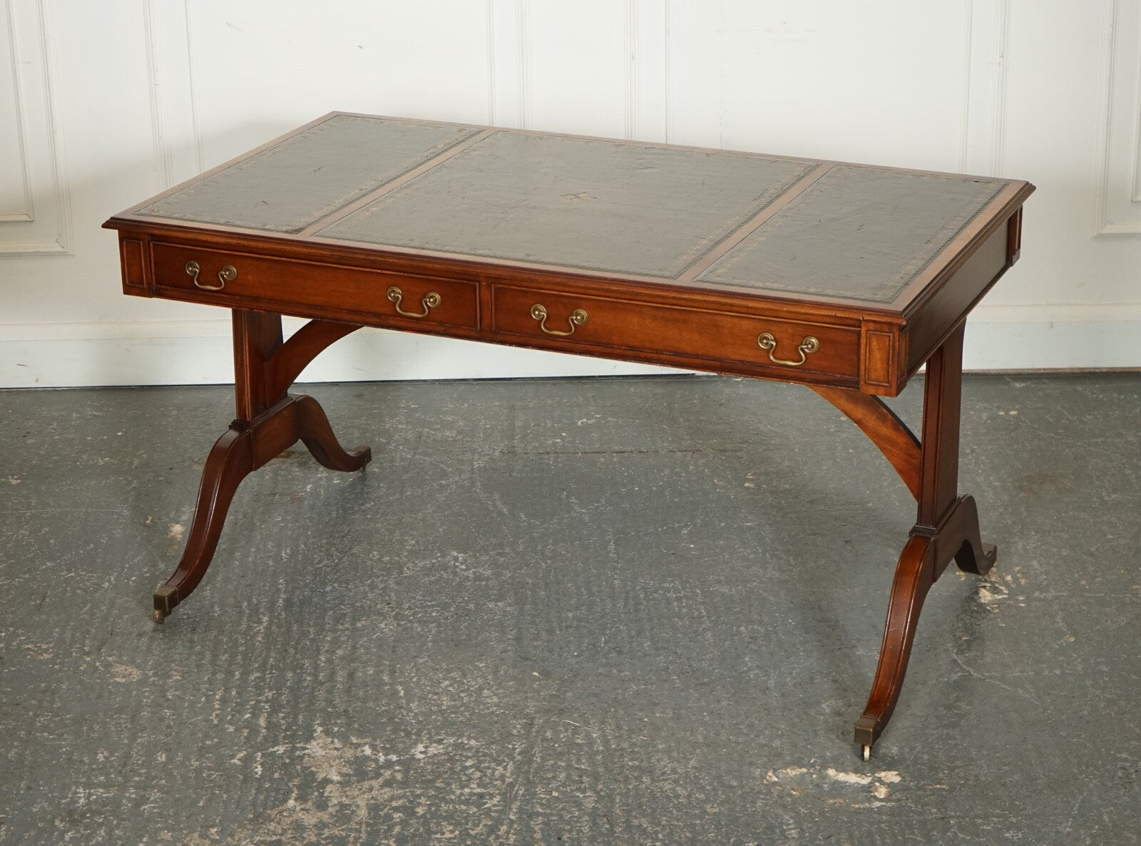 BEVAN FUNNEL REGENCY STYLE TWO DRAWERS WRITING OFFICE DESK TABLE GREEN LEATHER
