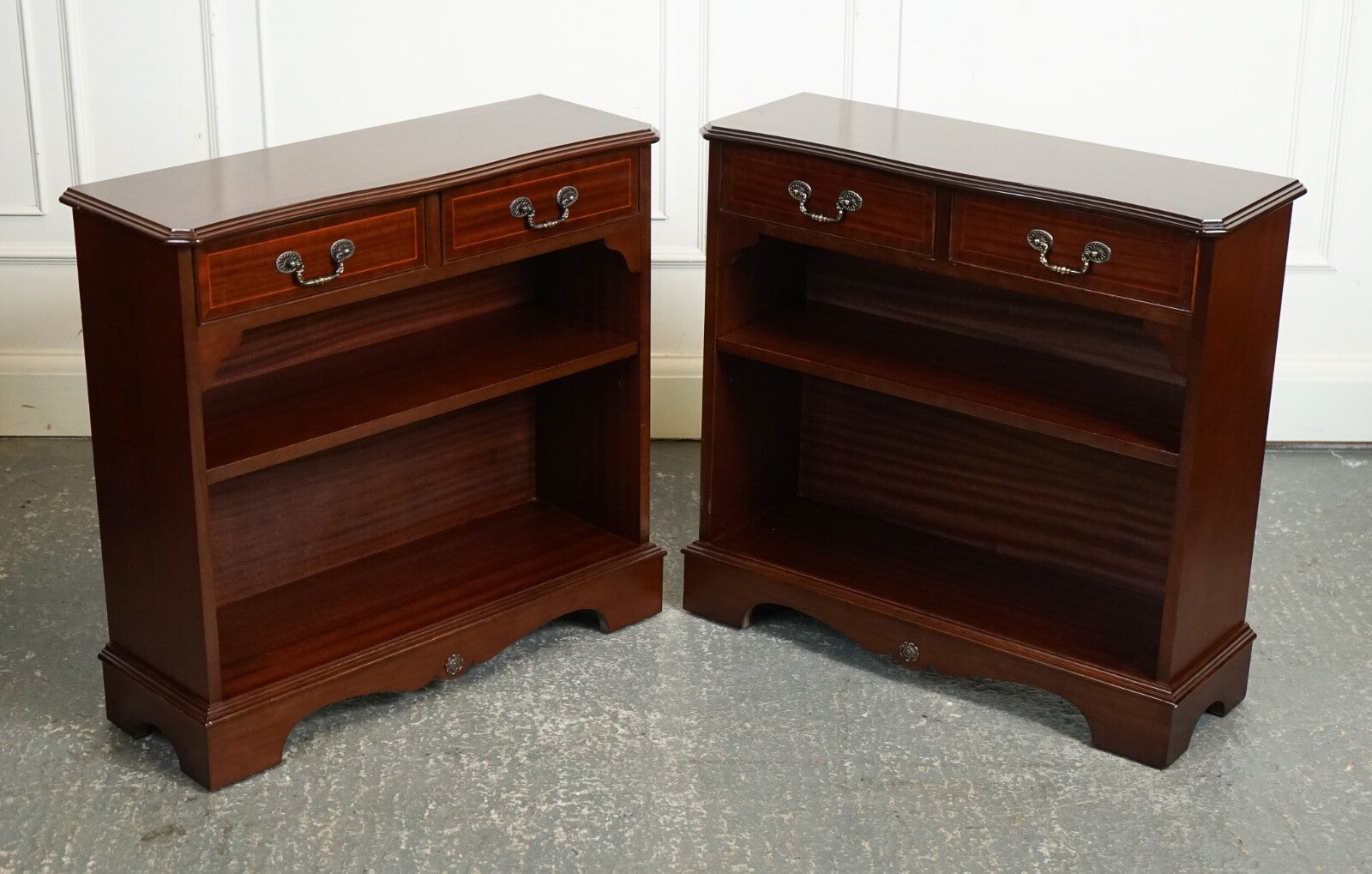 PAIR MAHOGANY OPEN DWARF LIBRARY BOOKCASES ADJUSTABLE SHELVES J1