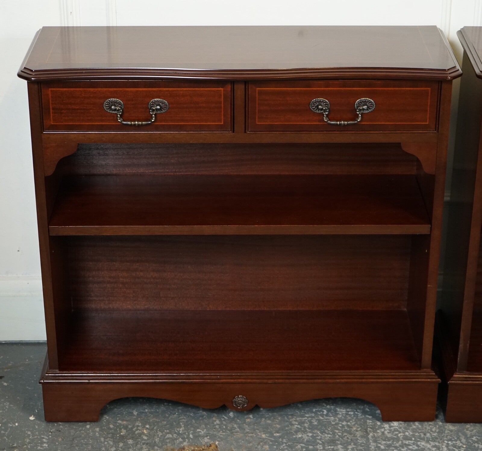 PAIR MAHOGANY OPEN DWARF LIBRARY BOOKCASES ADJUSTABLE SHELVES J1