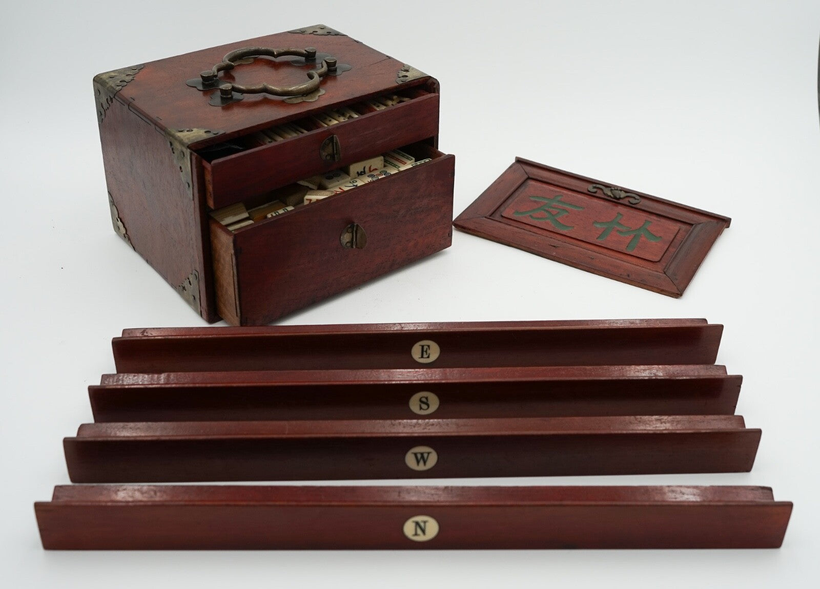 CIRCA 1910 HAMLEYS LONDON CHINESE BOX MAHJONG SET INCLUDING 4 SEASONS RACKS
