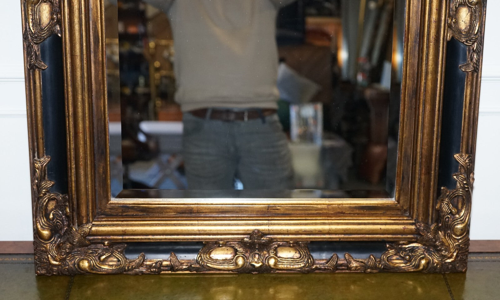 STUNNING VICTORiAN BLACK & GOLD CARVED FRAME BEVELLED MIRROR