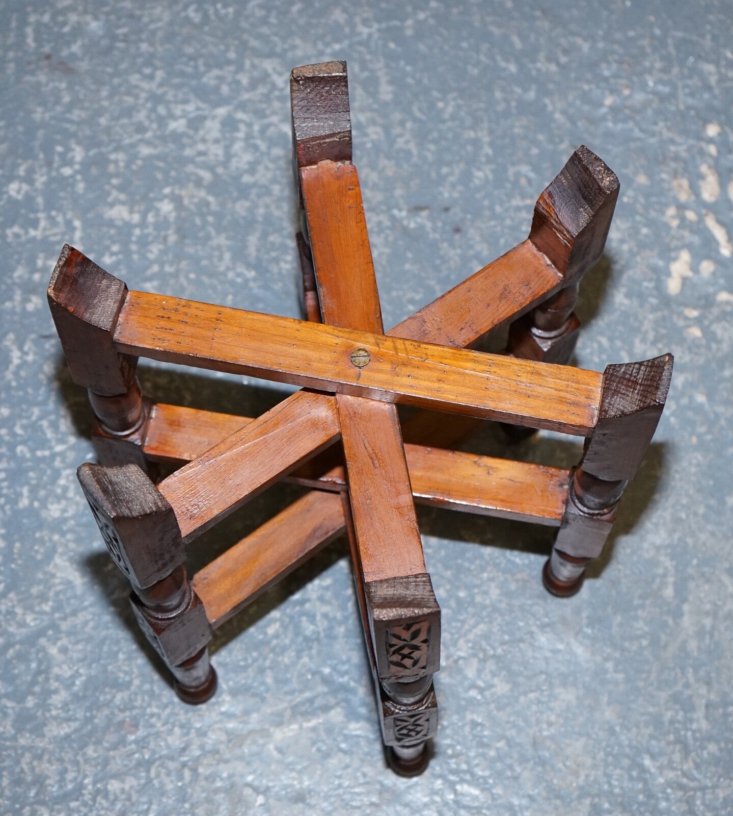 VINTAGE MOORISH MOROCCAN BRASS FOLDING TRAY TABLE