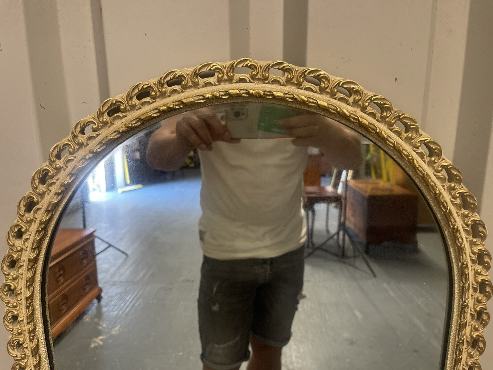 1950'S VINTAGE JOHN ''HALLS GALVO'' DAMP PROOF WHITE AND GOLD WALL MIRROR
