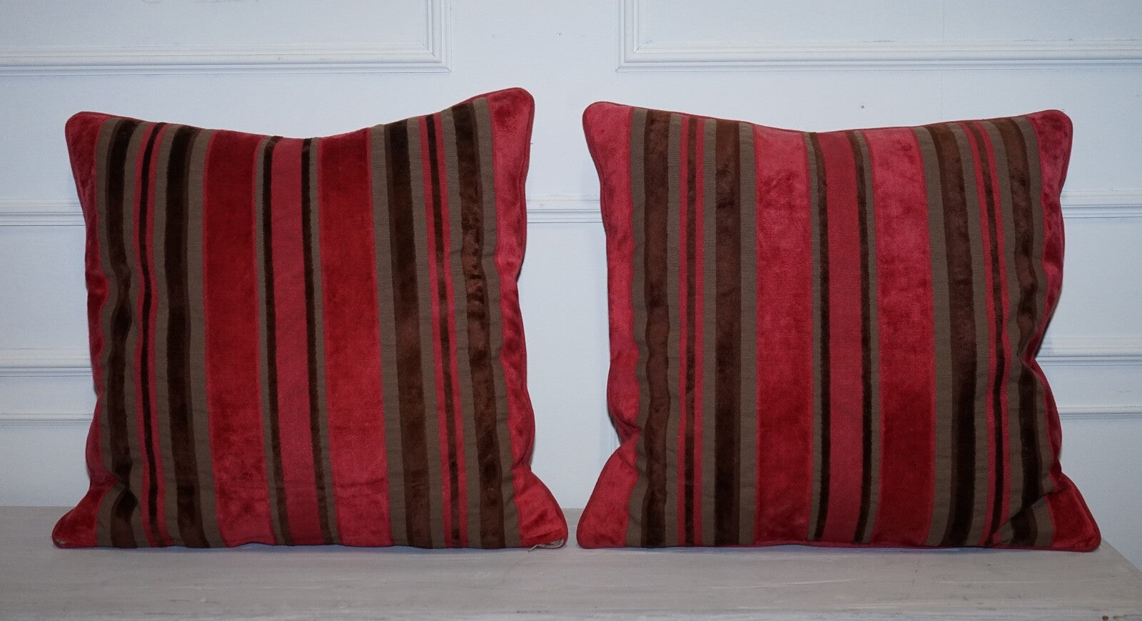 PAIR OF ALEXANDER & JAMES HUDSON STRiPEY SCATTER CUSHIONS