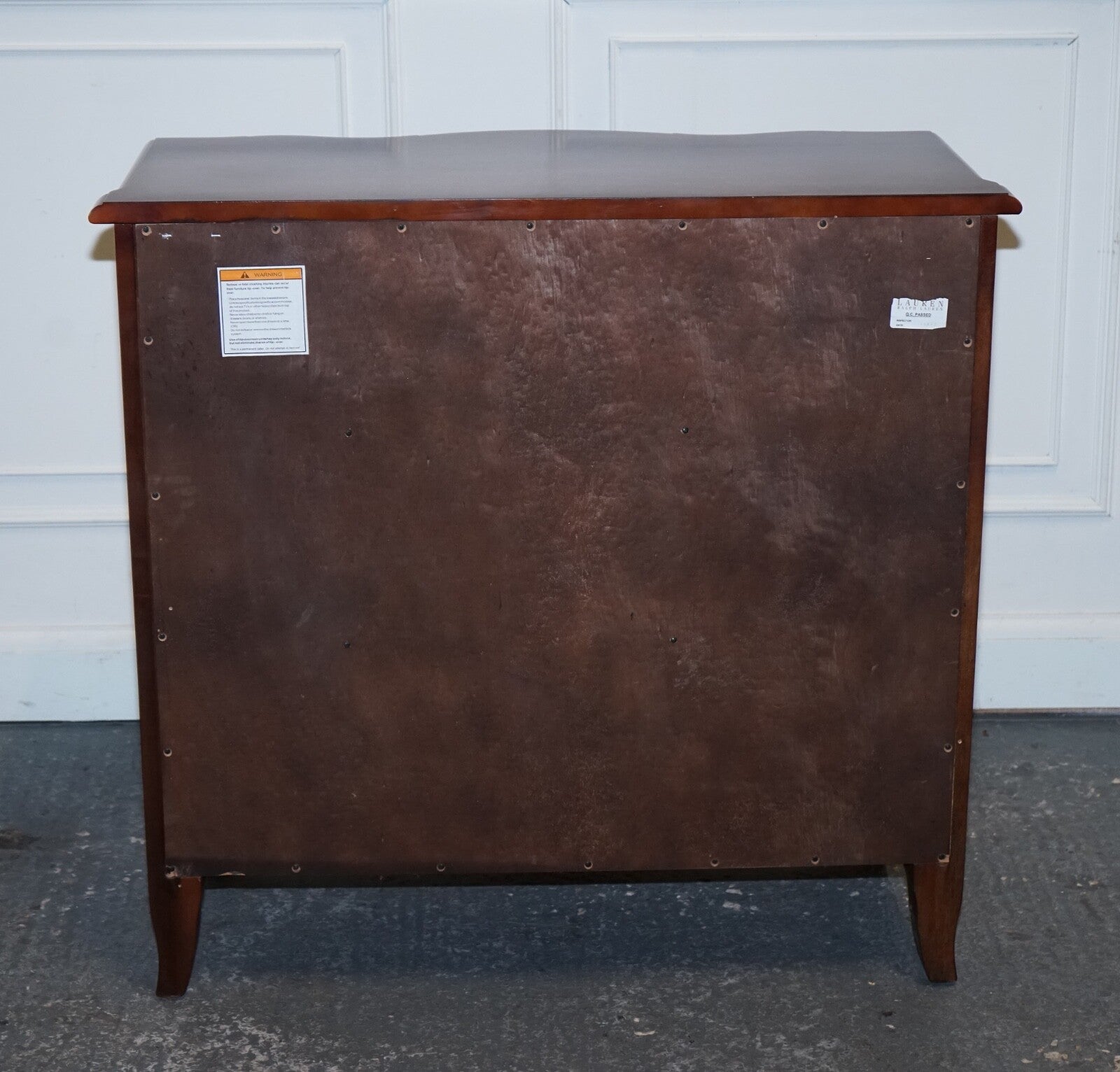 RALPH LAUREN VINTAGE GEORGIAN STYLE SERPENTINE FRONTED HARDWOOD CHEST OF DRAWERS
