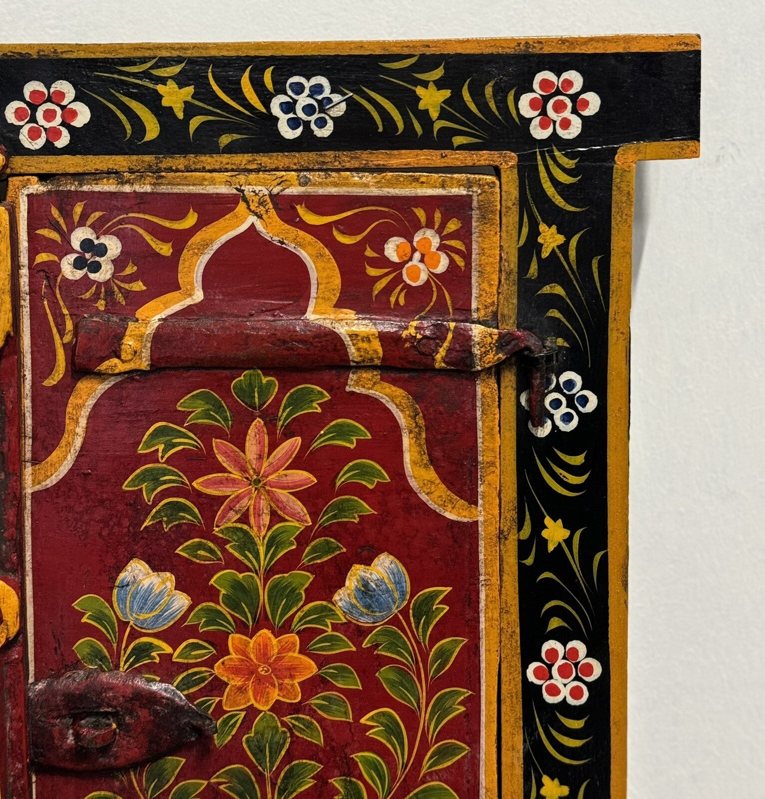 OLD INDiAN PAINTED WOOD WINDOW FRAME FLOWER AND VASE