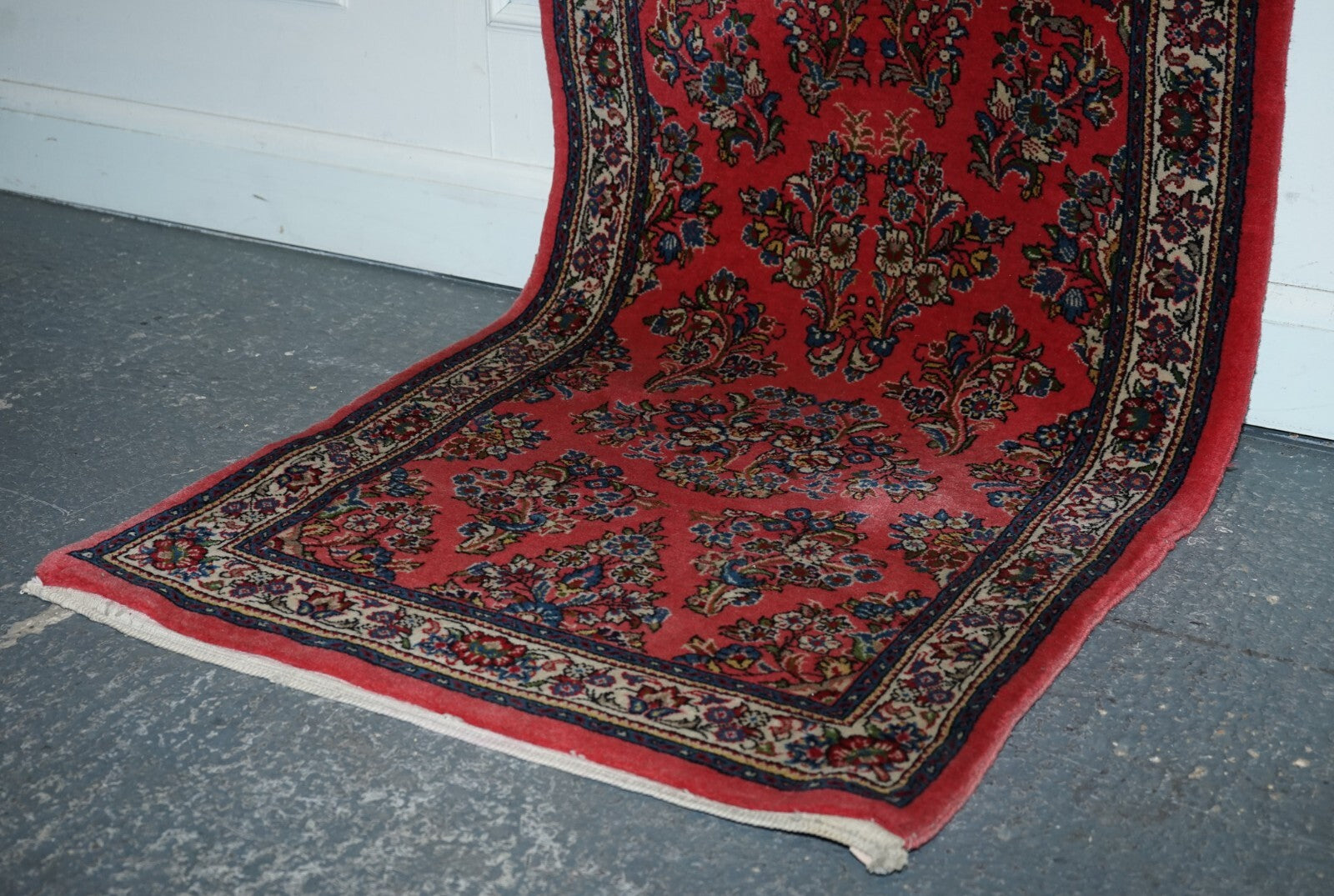 BEAUTIFUL VINTAGE  RED TURKISH CARPET HALLWAY RUNNER