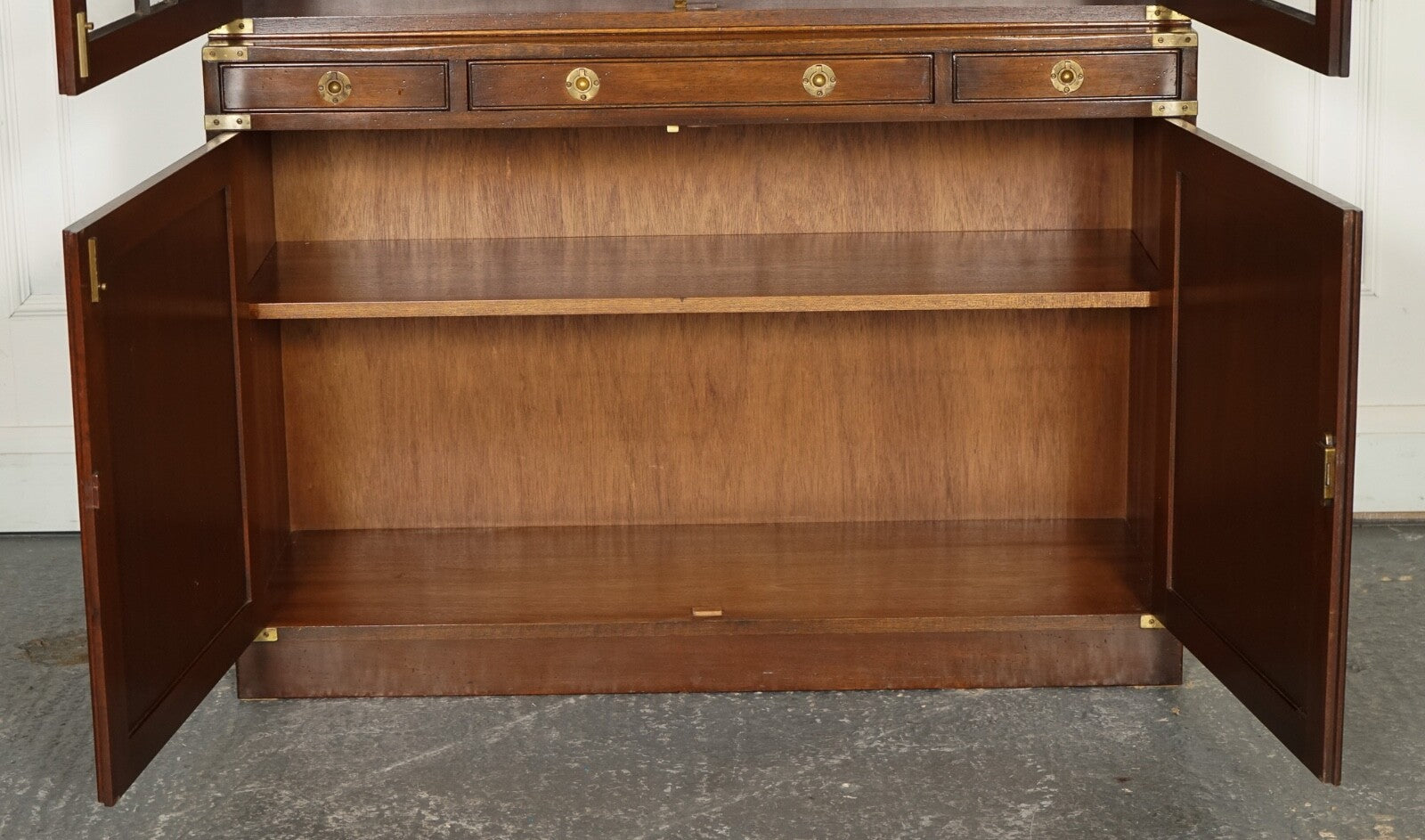 VINTAGE BEVAN FUNNELL MILITARY CAMPAIGN ASTRAL GLAZED LIBRARY DISPLAY CABINET