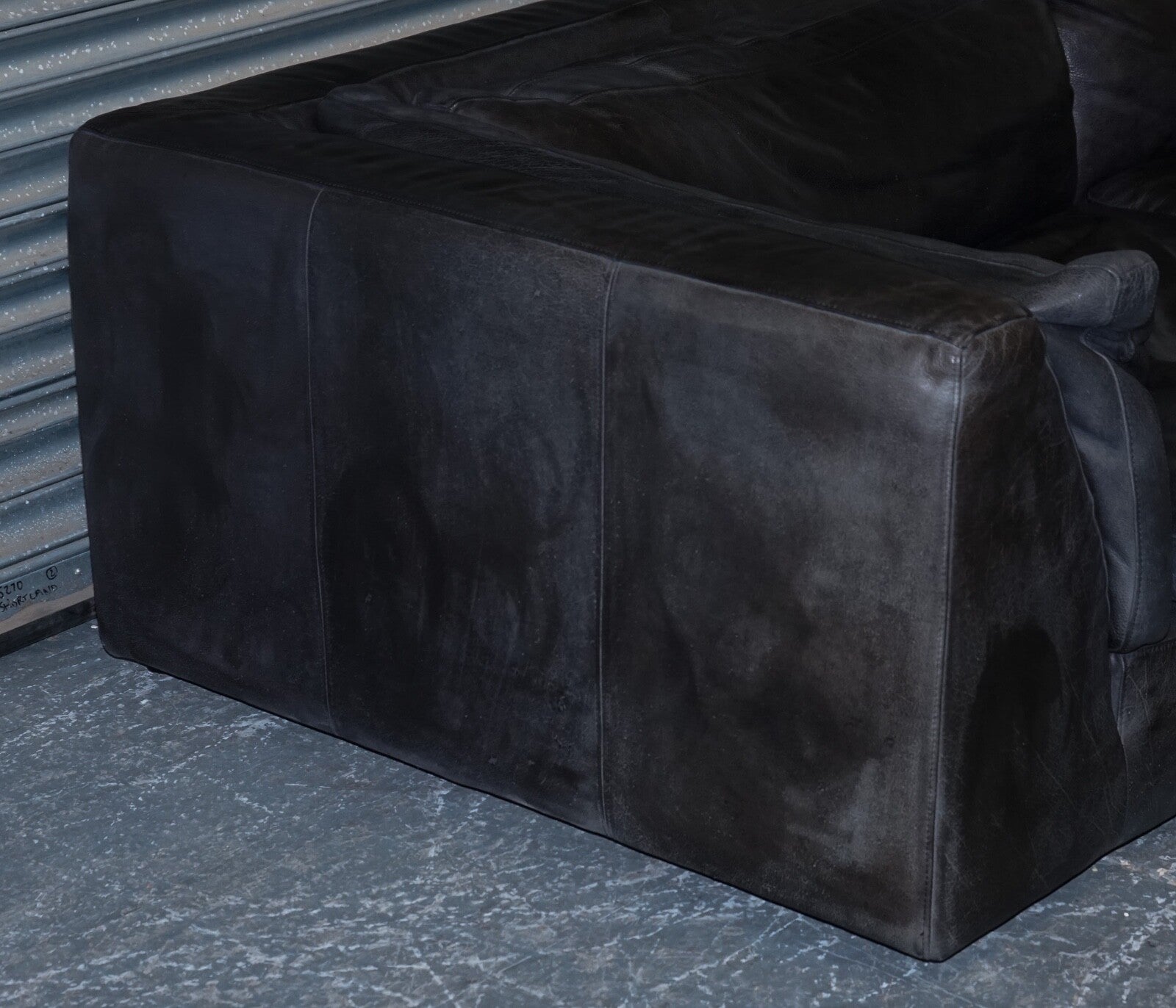 TIMOTHY OULTON ZENNA SECTIONAL GREY LEATHER SOFA FEATHER FILLED CUSHION RRP £10K