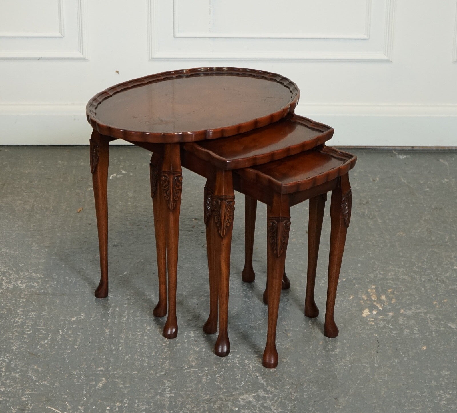 VINTAGE BEVAN FUNNEL NEST OF TABLES WITH PIE CRUST TOP J1